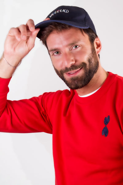 RED HEART SWEATSHIRT