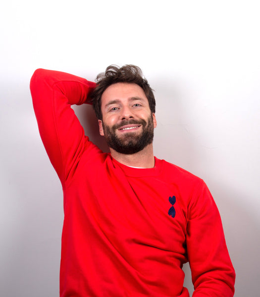 RED HEART SWEATSHIRT