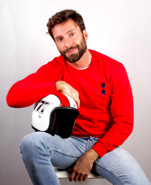 RED HEART SWEATSHIRT