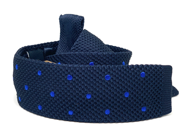 BLUE CLASSIC KNITTED