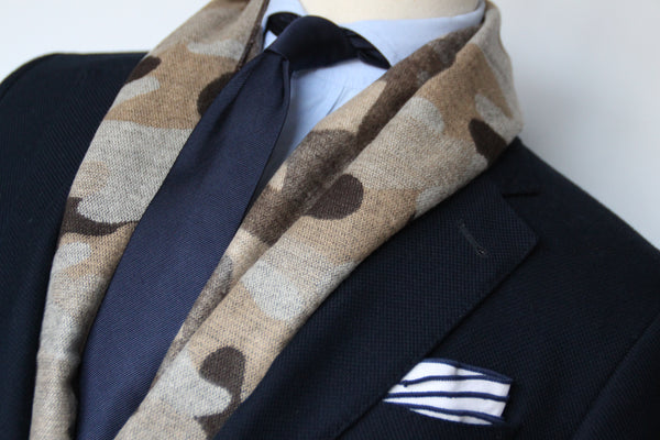 CAMOUFLAGE BROWN SCARF