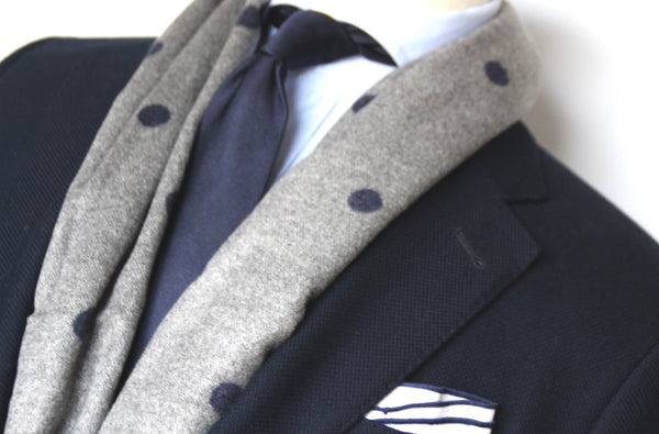 NAVY/GRAYCLASSIC SCARF