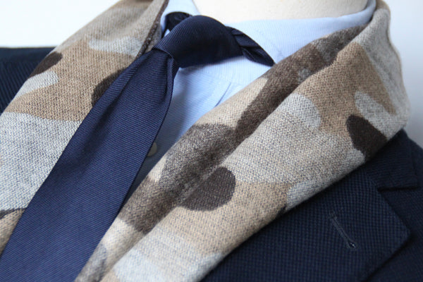 CAMOUFLAGE BROWN SCARF